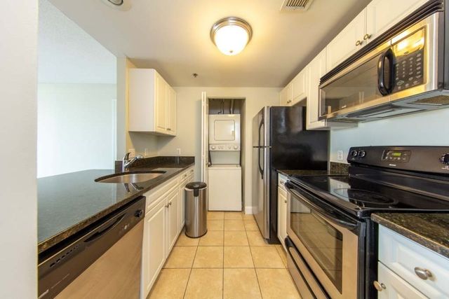 8 Museum Way 805, Cambridge, MA 02141