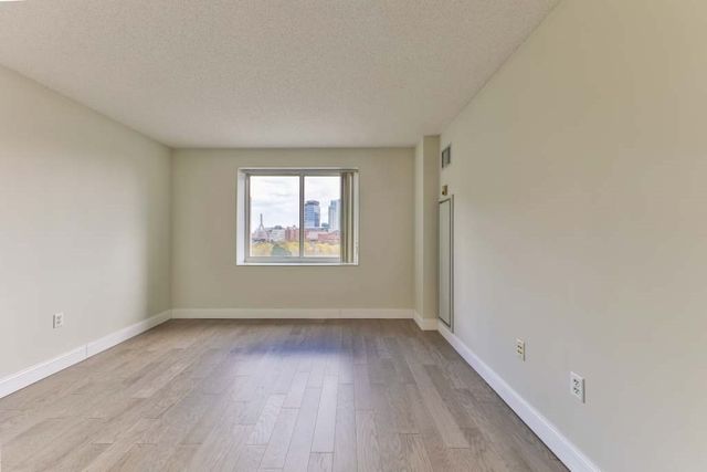 8 Museum Way 805, Cambridge, MA 02141