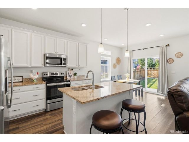 5611 Eagle River Pl, Brighton, CO 80601
