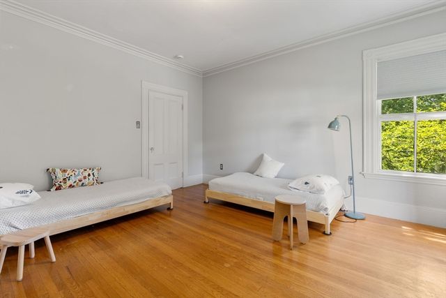 15 Myrtle Street 2, Boston, MA 02130