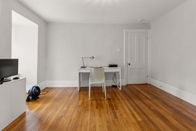 15 Myrtle Street 2, Boston, MA 02130