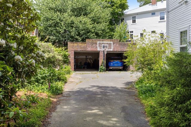 15 Myrtle Street 2, Boston, MA 02130