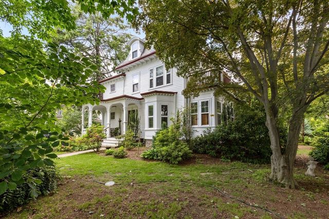 15 Myrtle Street 2, Boston, MA 02130