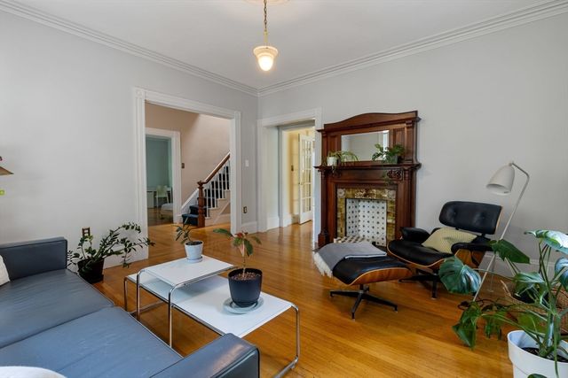 15 Myrtle Street 2, Boston, MA 02130