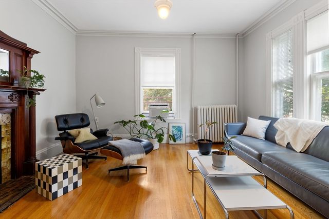 15 Myrtle Street 2, Boston, MA 02130