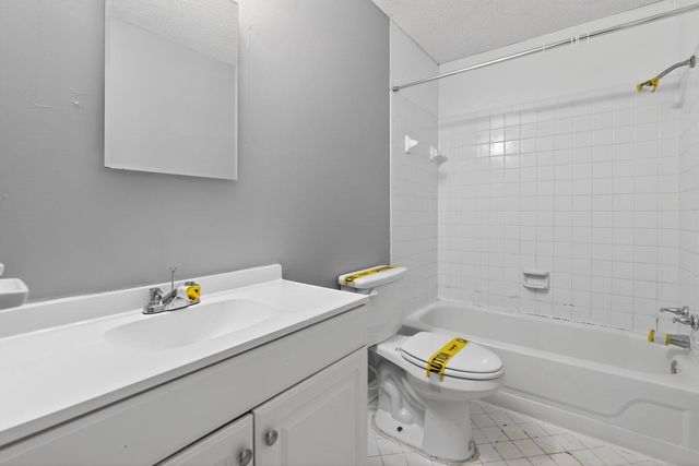 5320 PLOVER DR, Memphis, TN 38127