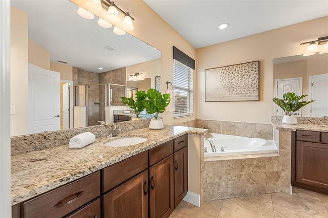 2011 MICHAEL TIAGO CIRCLE, Maitland, FL 32751