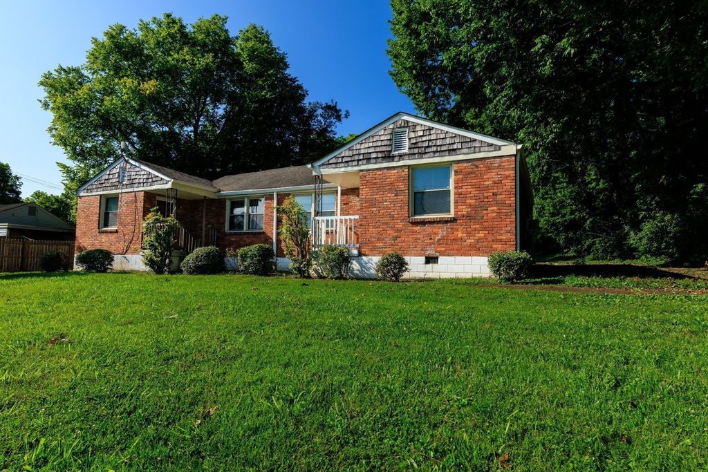 410B Ewing Dr, Nashville, TN 37207