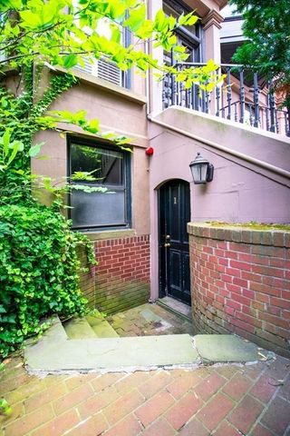 189 Beacon Street 1, Boston, MA 02116