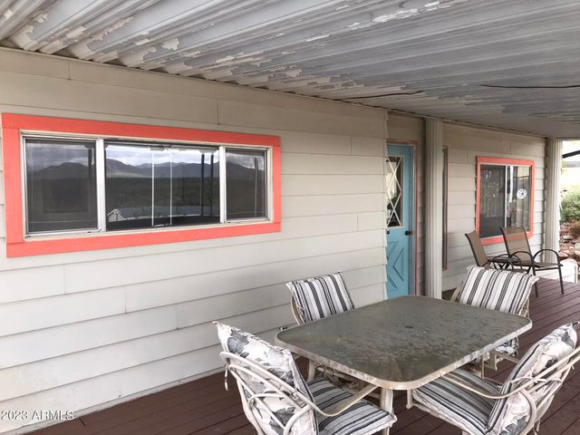 91 W SAHUARO Drive, Queen Valley, AZ 85118