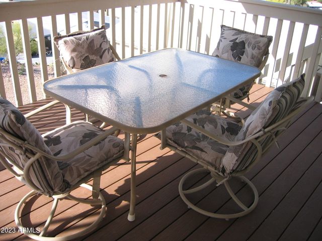 91 W SAHUARO Drive, Queen Valley, AZ 85118