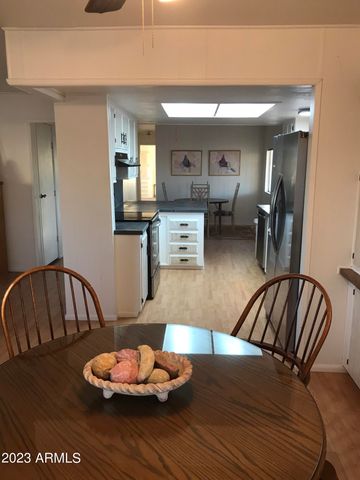 91 W SAHUARO Drive, Queen Valley, AZ 85118