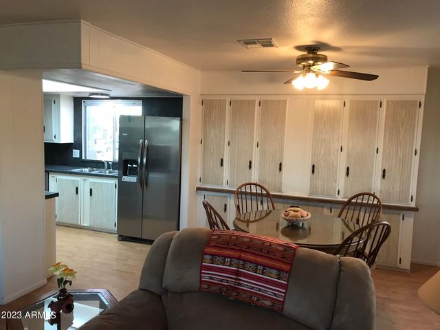 91 W SAHUARO Drive, Queen Valley, AZ 85118