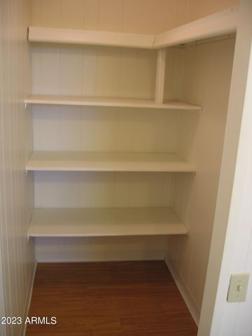 91 W SAHUARO Drive, Queen Valley, AZ 85118