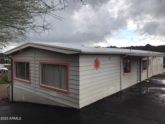 91 W SAHUARO Drive, Queen Valley, AZ 85118