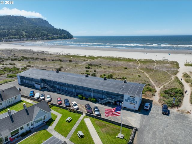 2316 BEACH Dr 157, Seaside, OR 97138