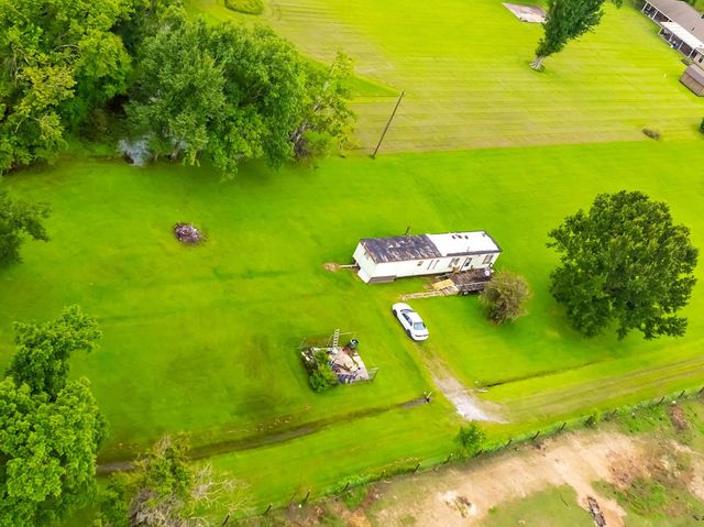 1148 Bayou Blue Rd, Houma, LA 70363