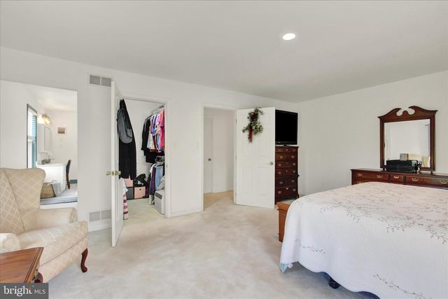 341 SCHWARTZ RD, Gettysburg, PA 17325
