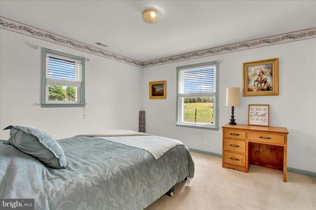 341 SCHWARTZ RD, Gettysburg, PA 17325