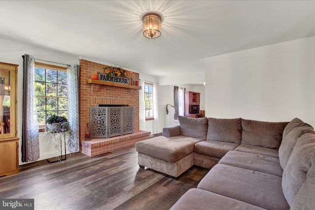 341 SCHWARTZ RD, Gettysburg, PA 17325