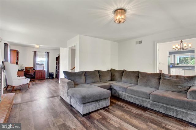 341 SCHWARTZ RD, Gettysburg, PA 17325