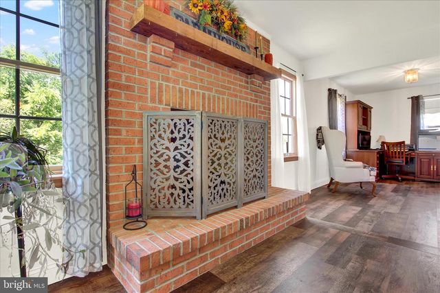 341 SCHWARTZ RD, Gettysburg, PA 17325