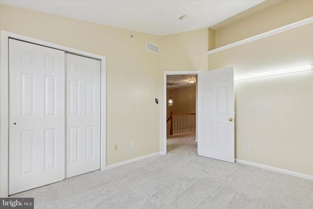 172 FRINGETREE DR, West Chester, PA 19380