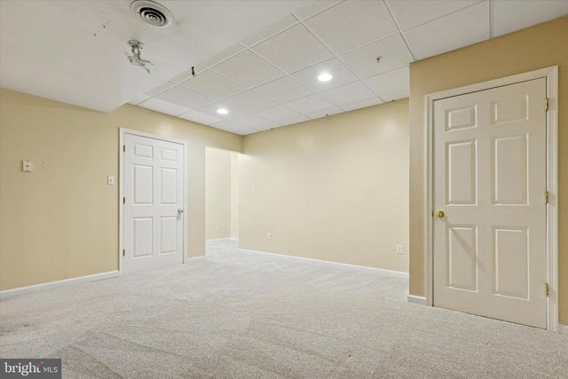 172 FRINGETREE DR, West Chester, PA 19380