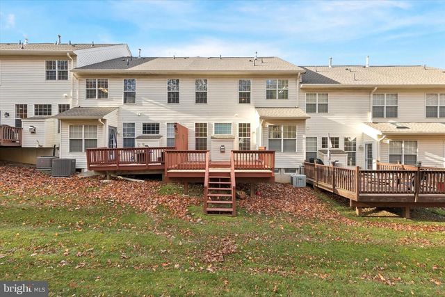 172 FRINGETREE DR, West Chester, PA 19380