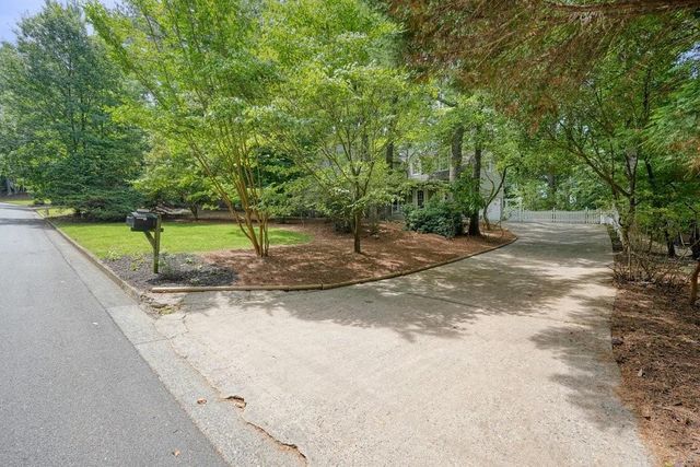 2205 Six Branches Drive, Roswell, GA 30076