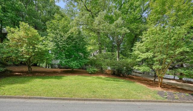2205 Six Branches Drive, Roswell, GA 30076