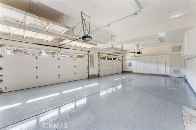 18 Bent Oak, Laguna Hills, CA 92679