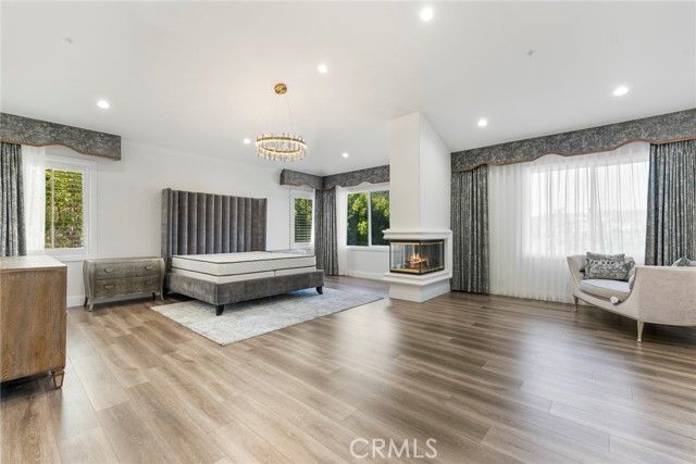 18 Bent Oak, Laguna Hills, CA 92679