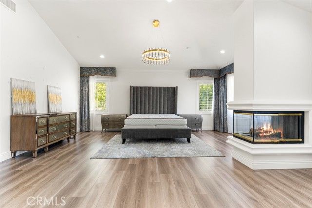 18 Bent Oak, Laguna Hills, CA 92679