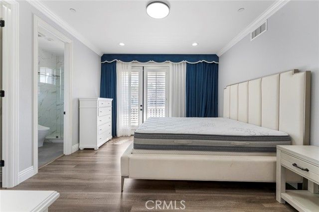 18 Bent Oak, Laguna Hills, CA 92679