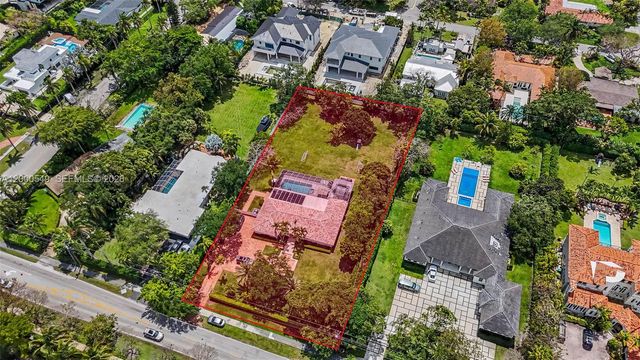 7230 SW 104th St, Pinecrest, FL 33156