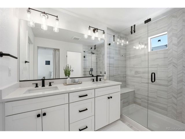 2004 S Holly St 1, Denver, CO 80222