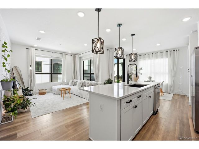 2004 S Holly St 1, Denver, CO 80222