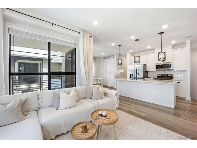 2004 S Holly St 1, Denver, CO 80222