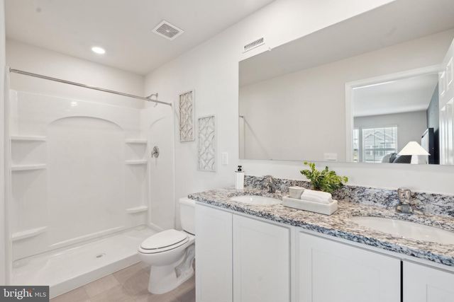 26 W STRASBURG RD, Front Royal, VA 22630
