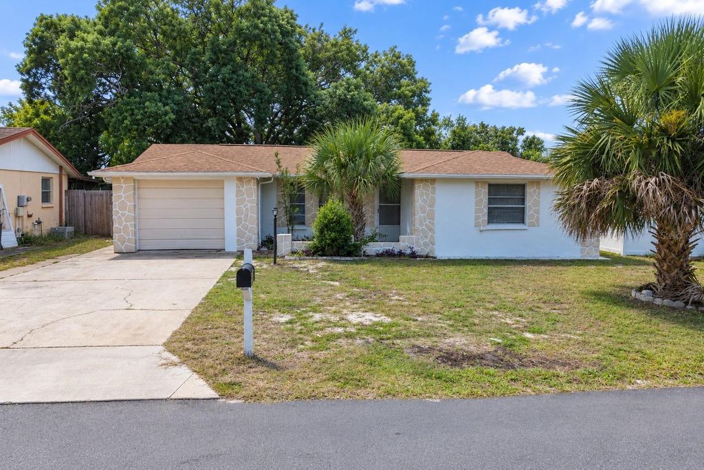 7904 JUDITH CRESCENT, Port Richey, FL 34668