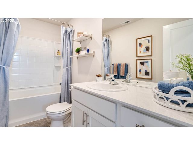 2839 U St, Springfield, OR 97477