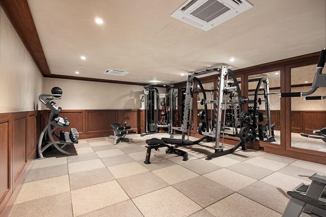 127 KENT Avenue PH2B, New York City, NY 11249