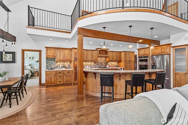 8751 Weidkamp Road, Lynden, WA 98264