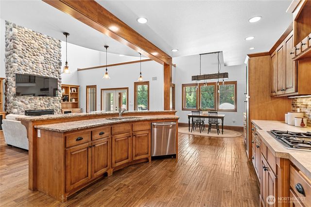 8751 Weidkamp Road, Lynden, WA 98264