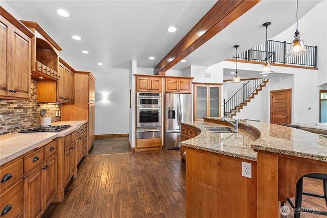 8751 Weidkamp Road, Lynden, WA 98264