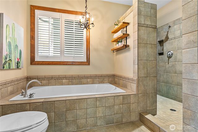 8751 Weidkamp Road, Lynden, WA 98264