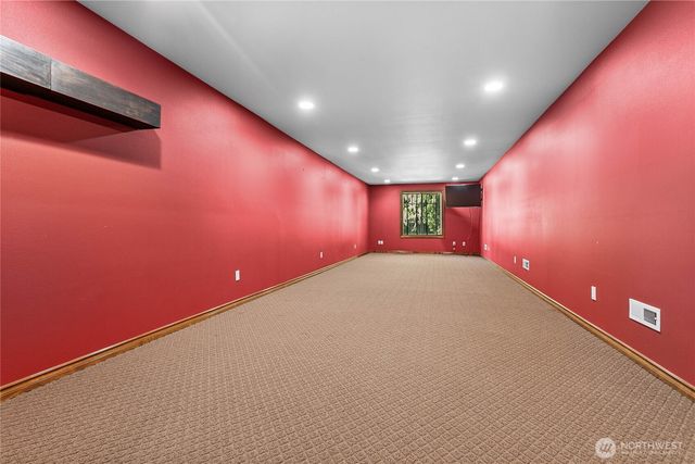 8751 Weidkamp Road, Lynden, WA 98264