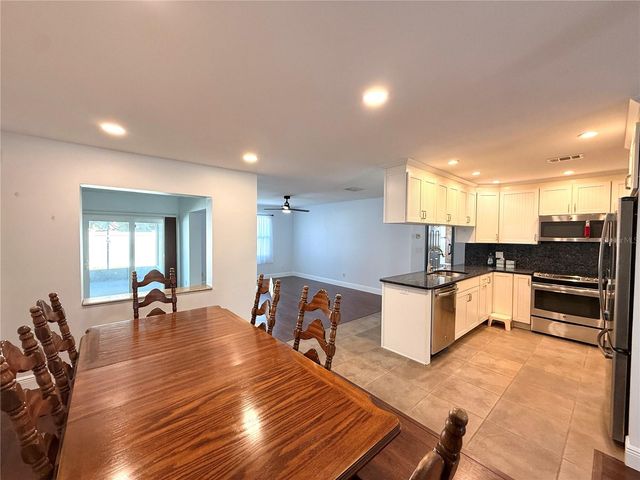 8335 SOMERSET DRIVE, Largo, FL 33773