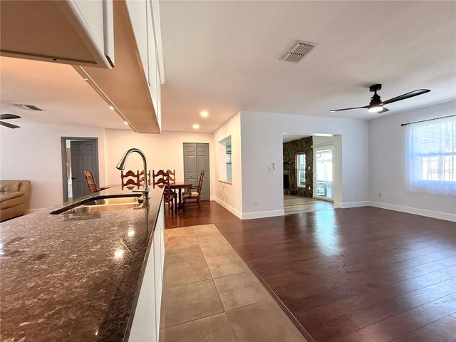 8335 SOMERSET DRIVE, Largo, FL 33773